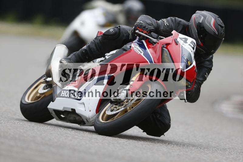 Archiv-2025/06 18.04.2025 Speer Racing ADR/Gruppe gelb/454